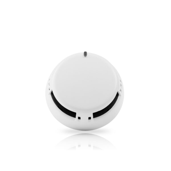 Heat detector for fire alarms, designed to sense rapid temperature increases in fire situations, suitable for kitchens and industrial areas, part of an integrated fire safety system.